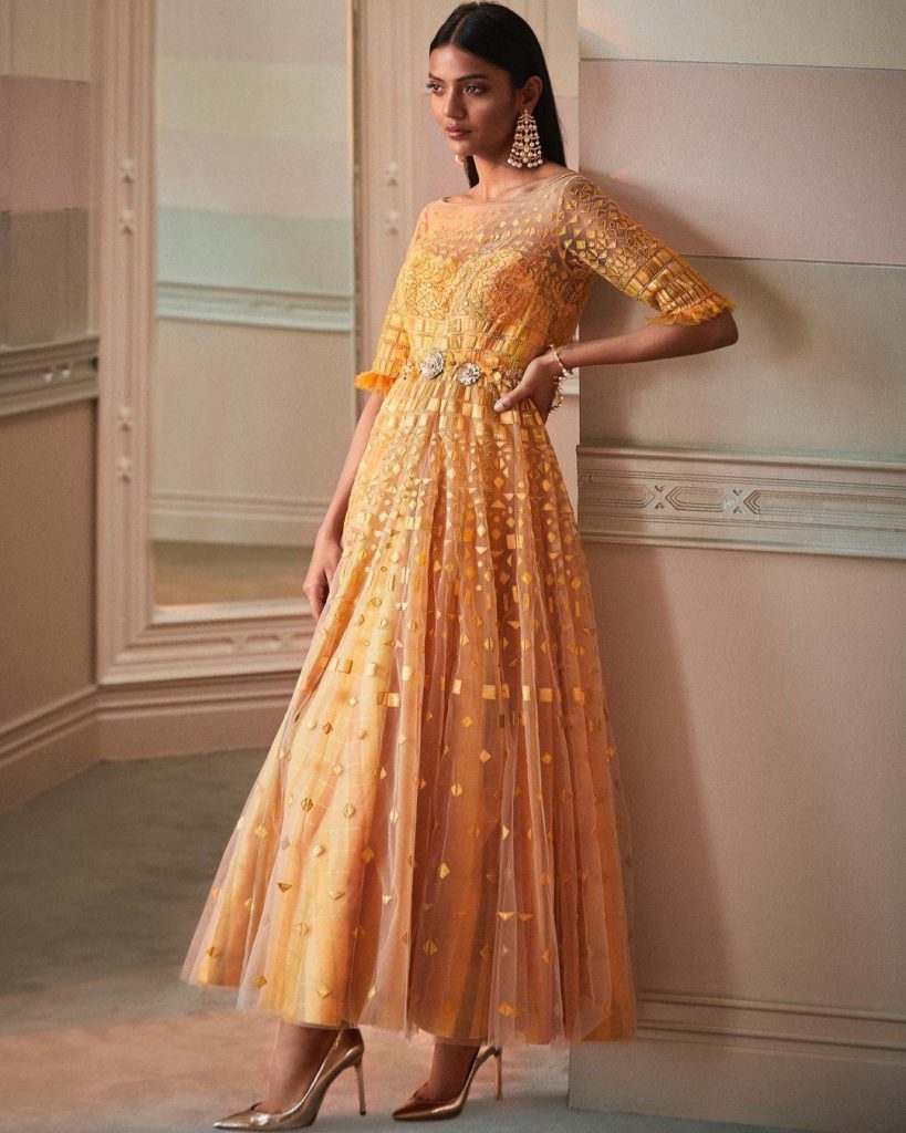 New option-Tarun Tahiliani