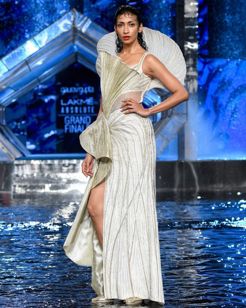 Gaurav Gupta LFW gown