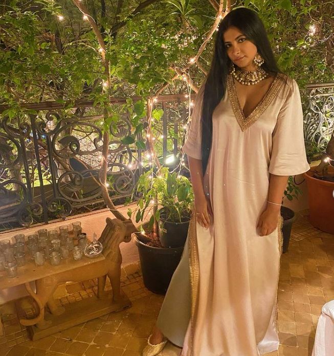 Rhea Kapoor in Anamika Khanna