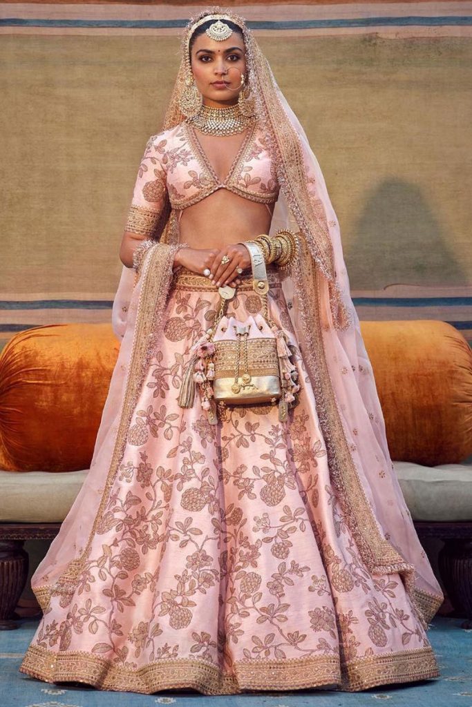 Sabyasachi pink outlet lehenga