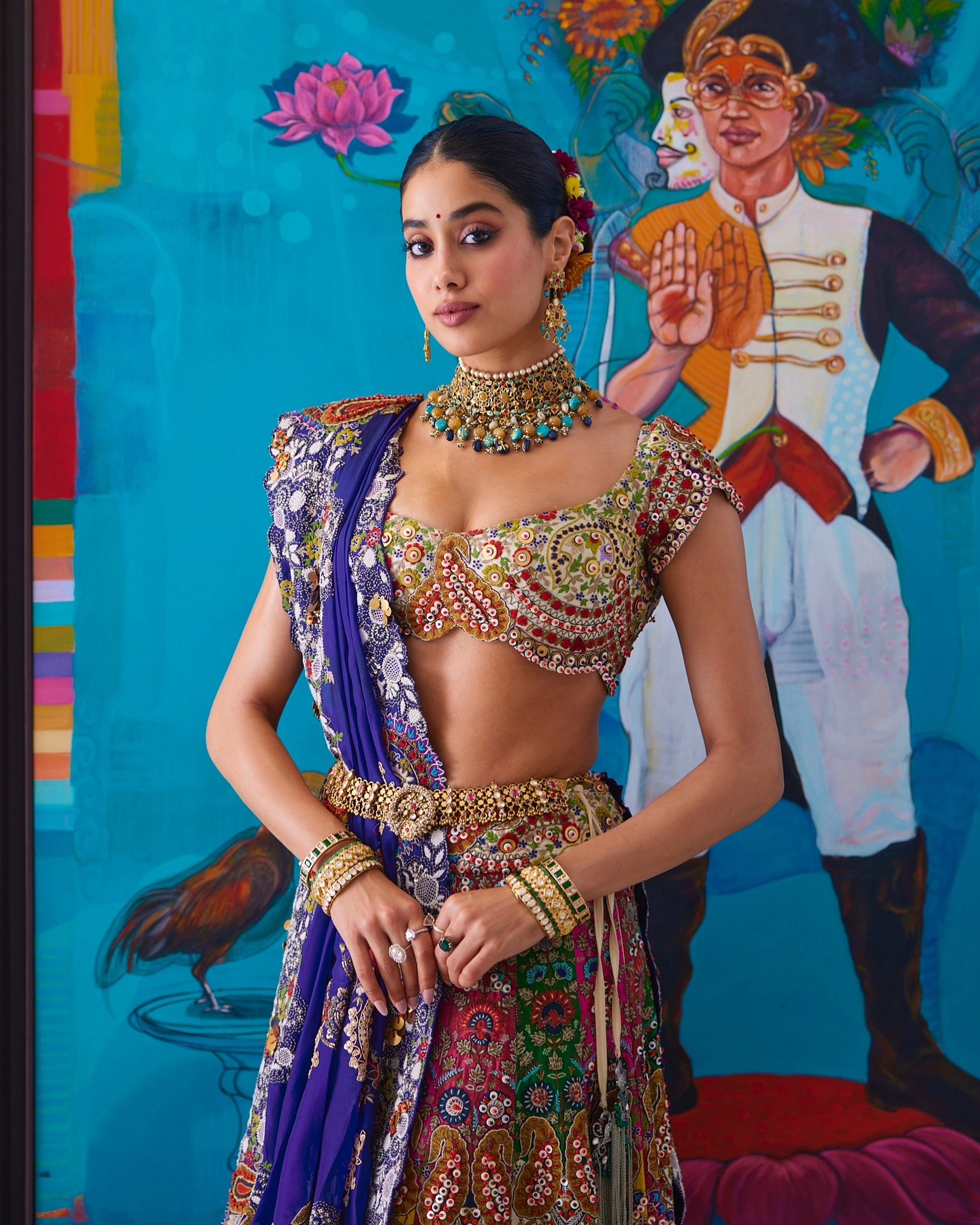 Janhvi Kapoor in Anamika Khanna