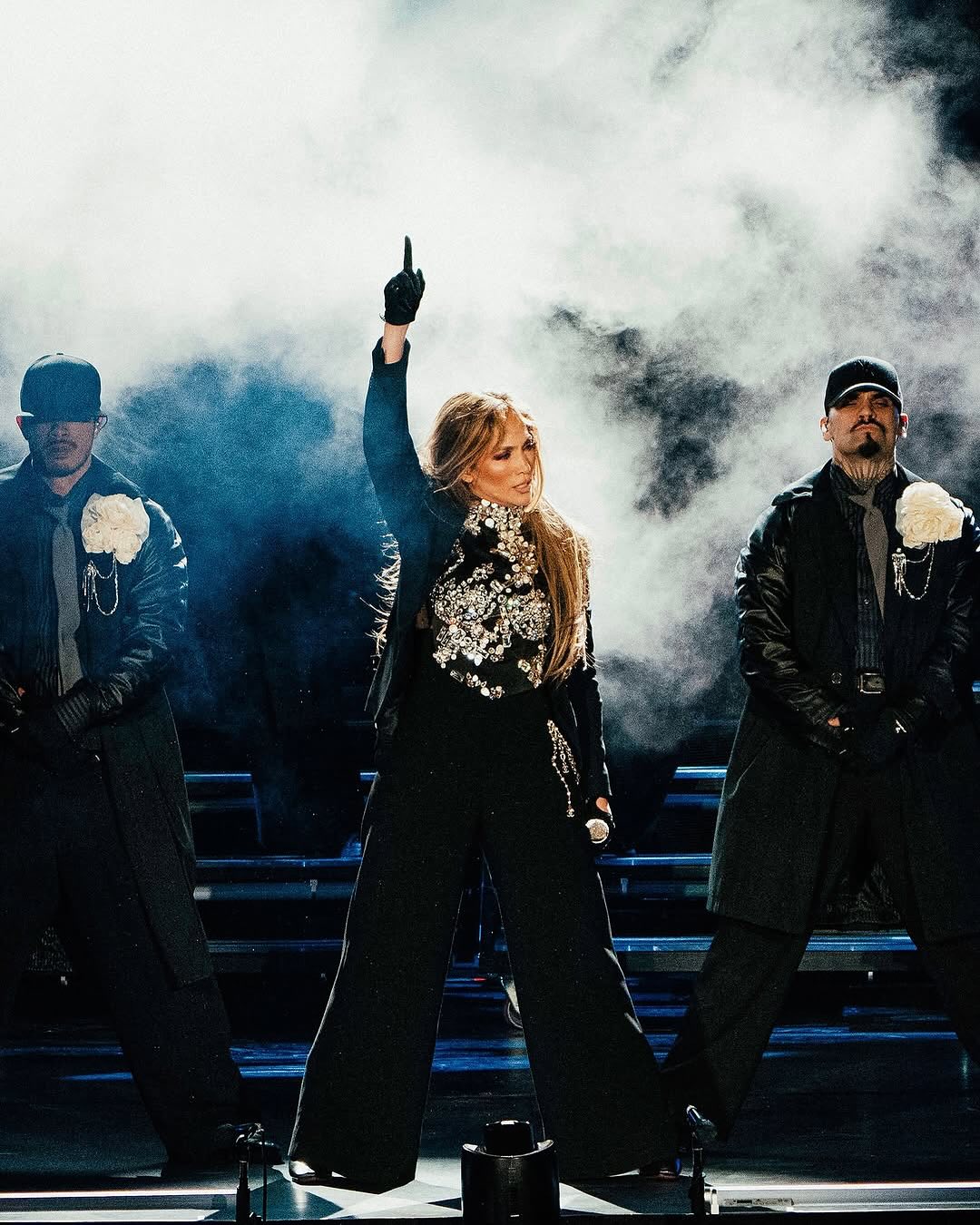 Jennifer Lopez in Anamika Khanna